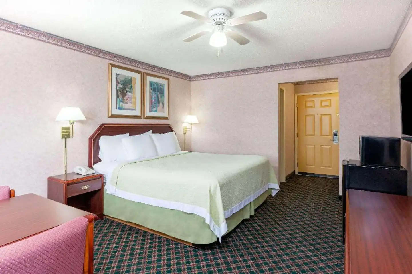 Days Inn by Wyndham Holladay Wohnbeispiel