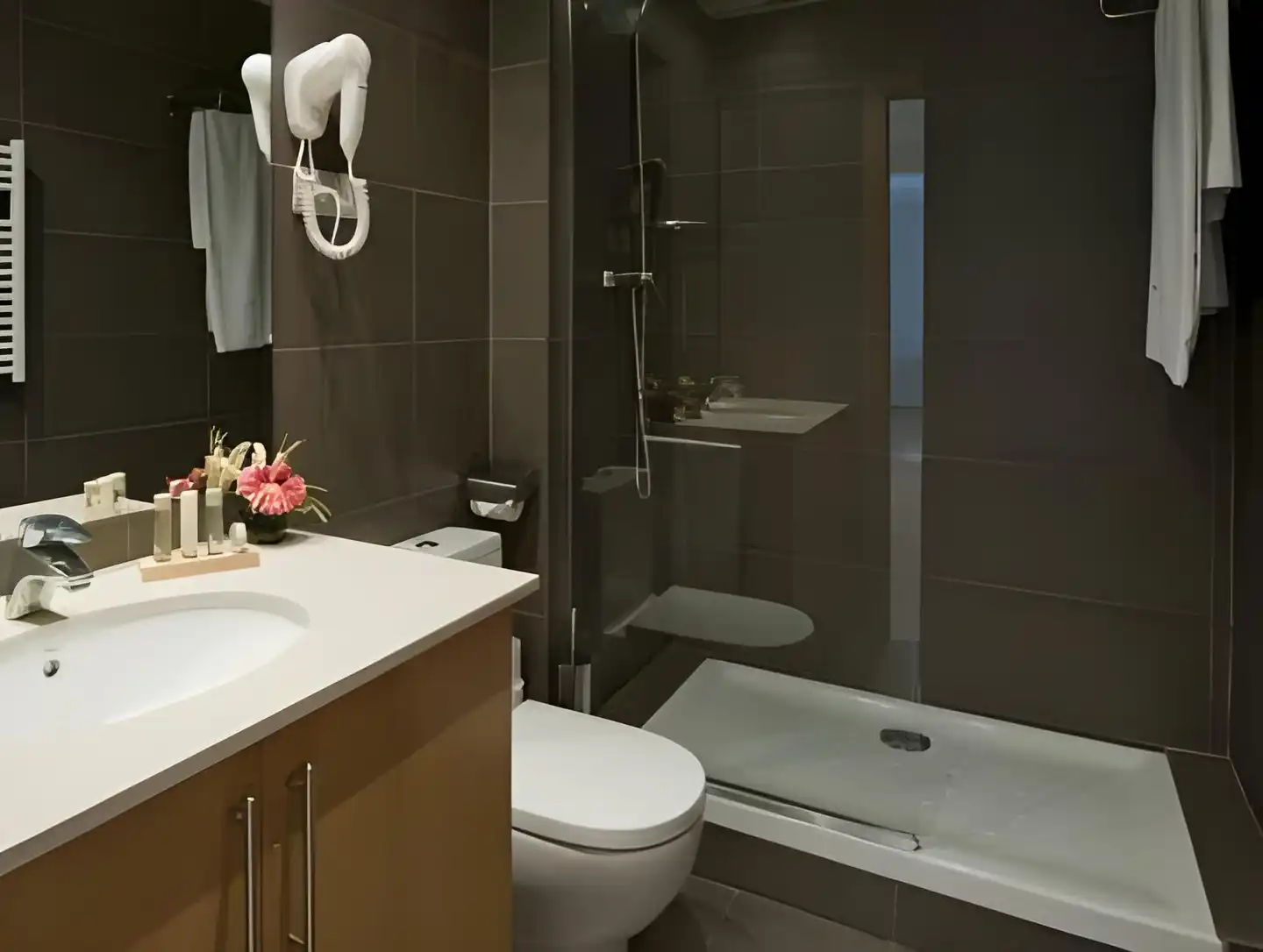 Amister Apartments Badezimmer