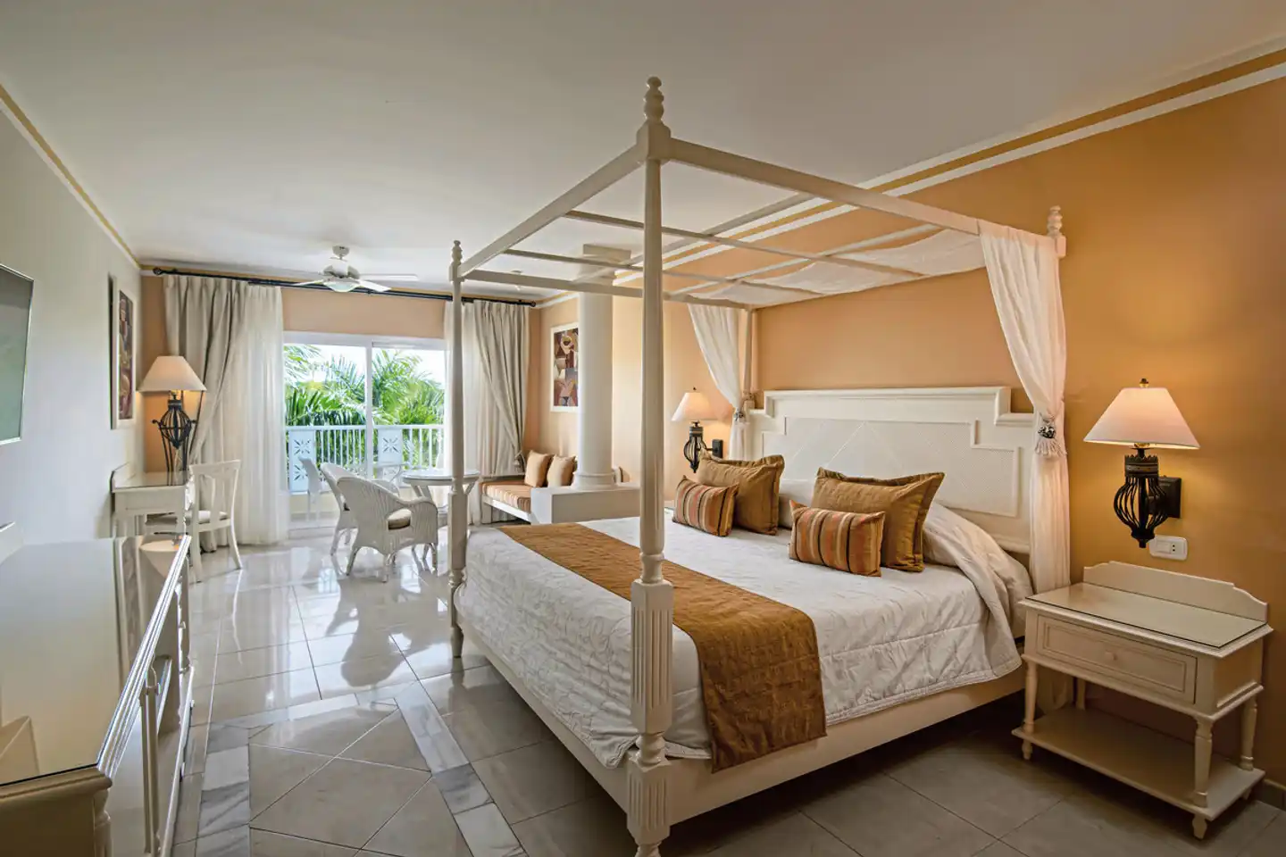 Bahia Principe Luxury Bouganville Wohnbeispiel