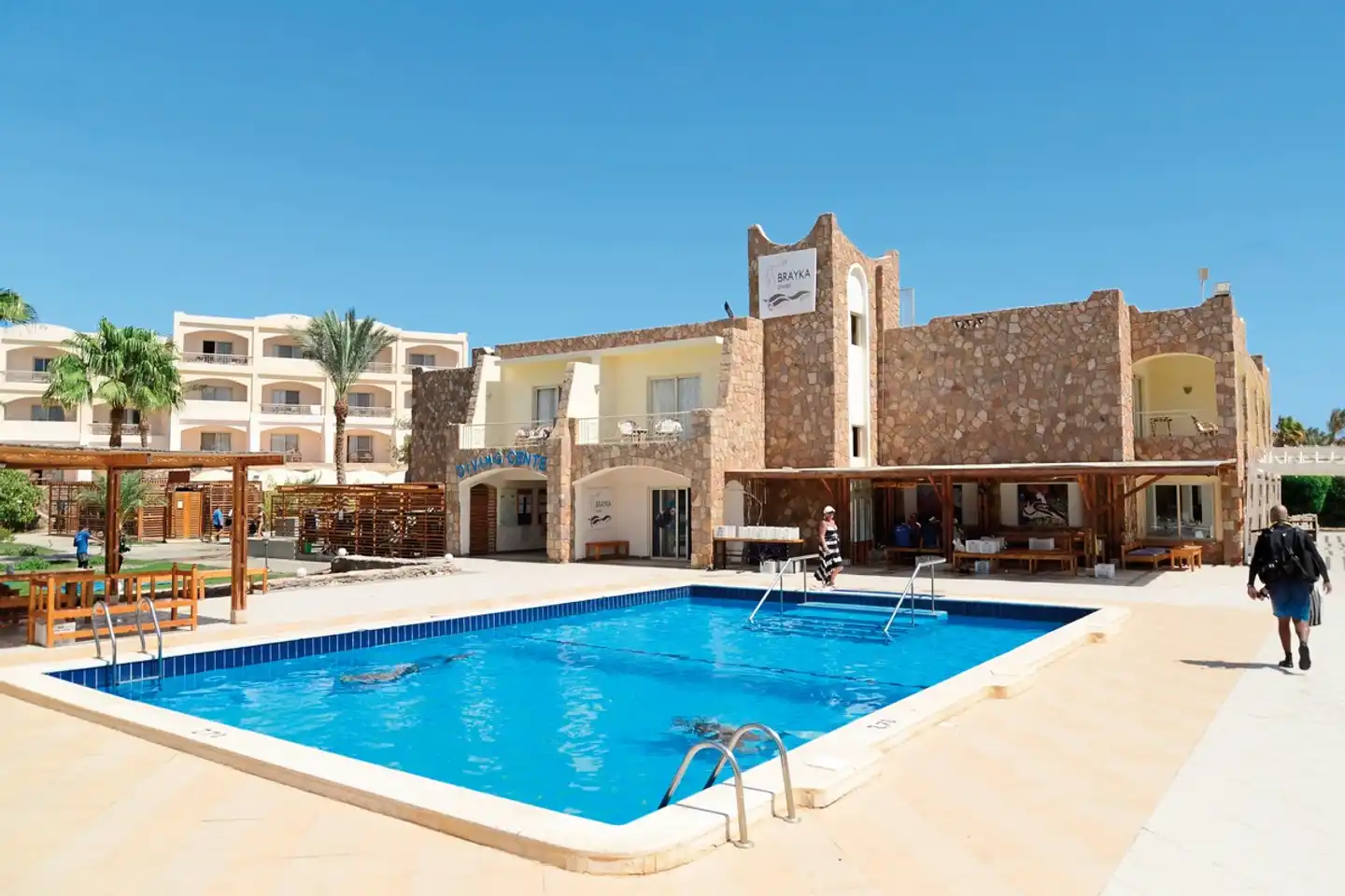 Brayka Bay Resort Pool