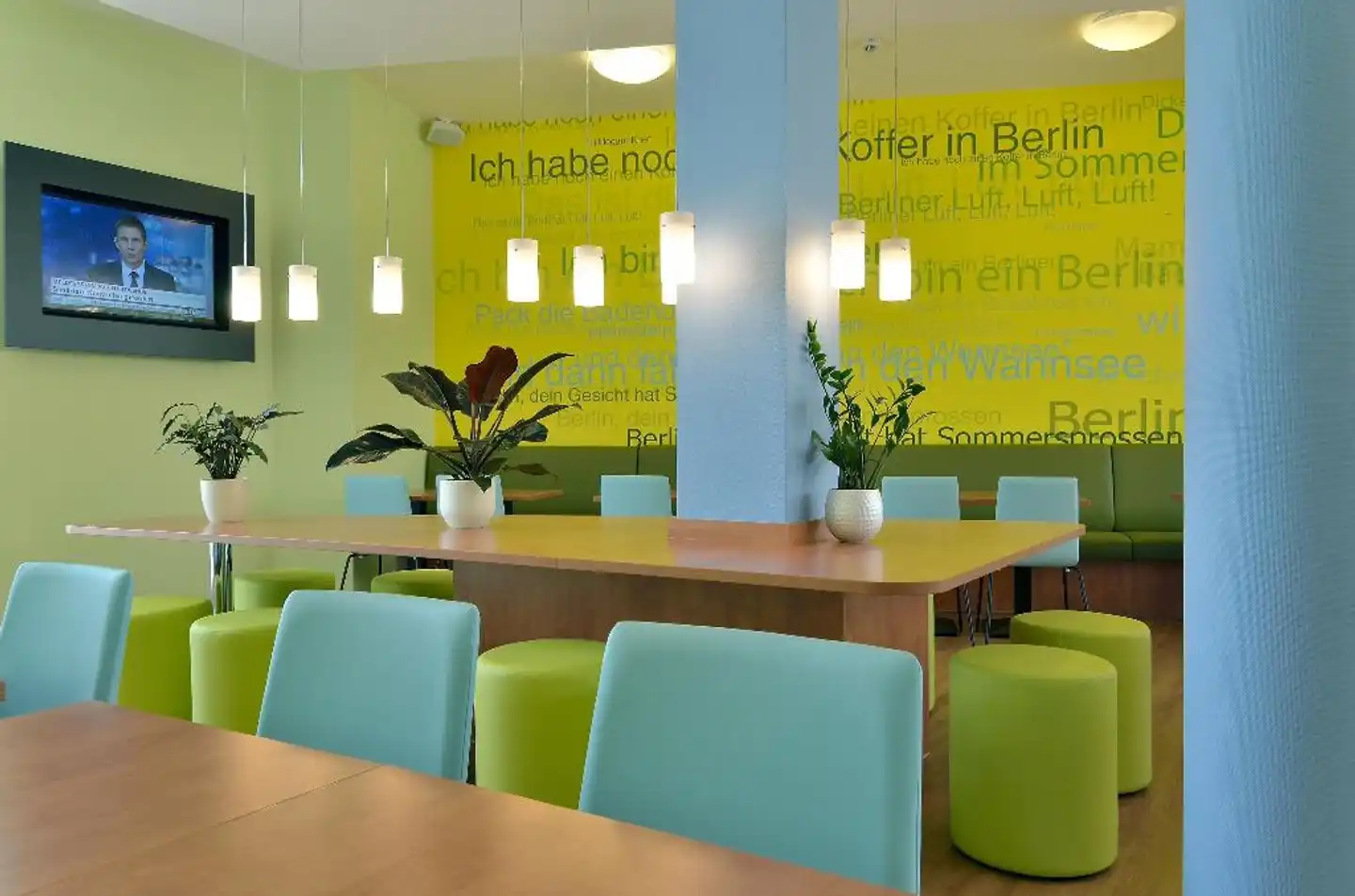 B&B Hotel Berlin-Airport Bar