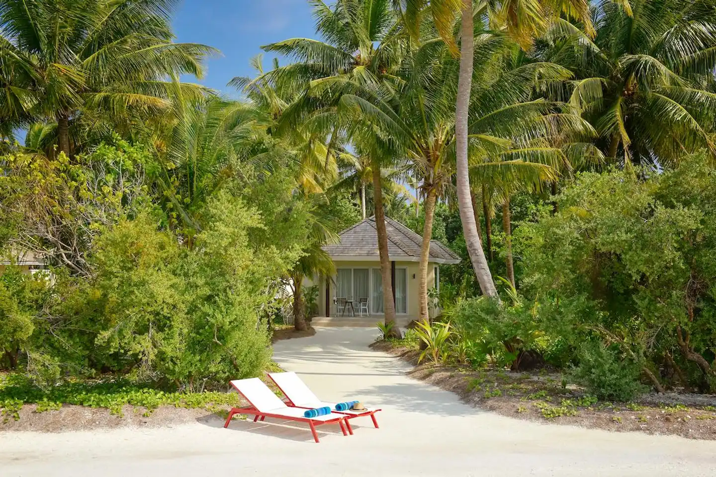 Kandima Maldives Aussenansicht