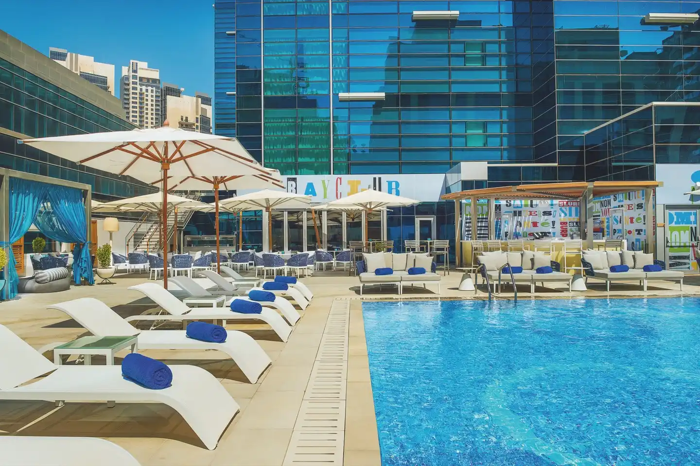 DoubleTree by Hilton Dubai - Business Bay POOL