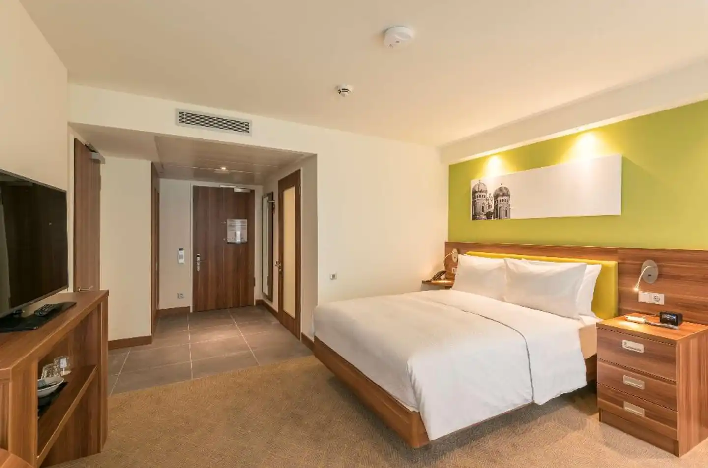 Hampton by Hilton Munich City West Wohnbeispiel