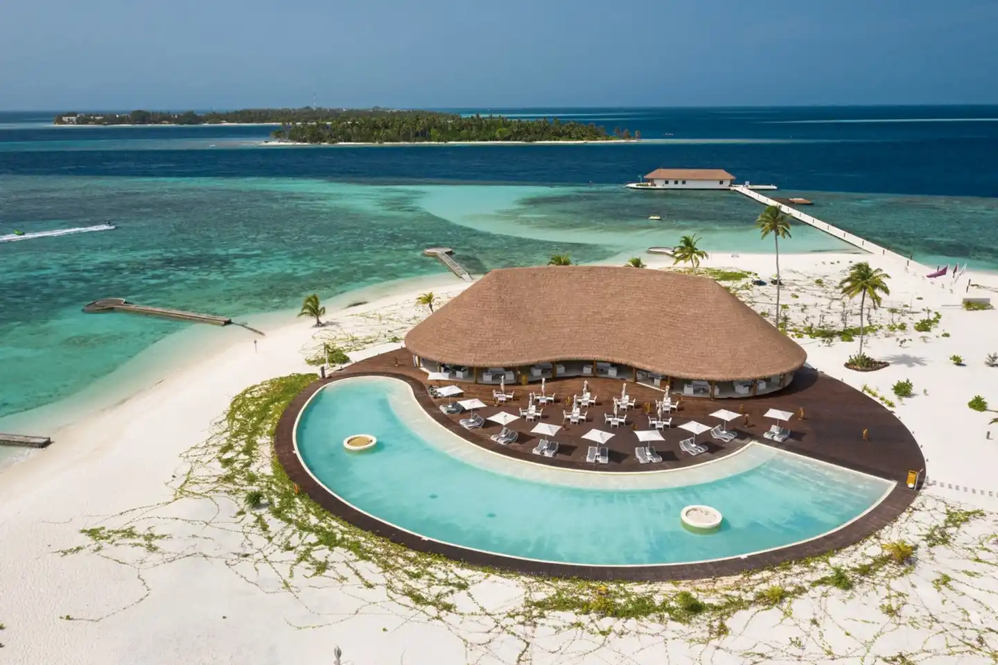 Cinnamon Velifushi Maldives Pool