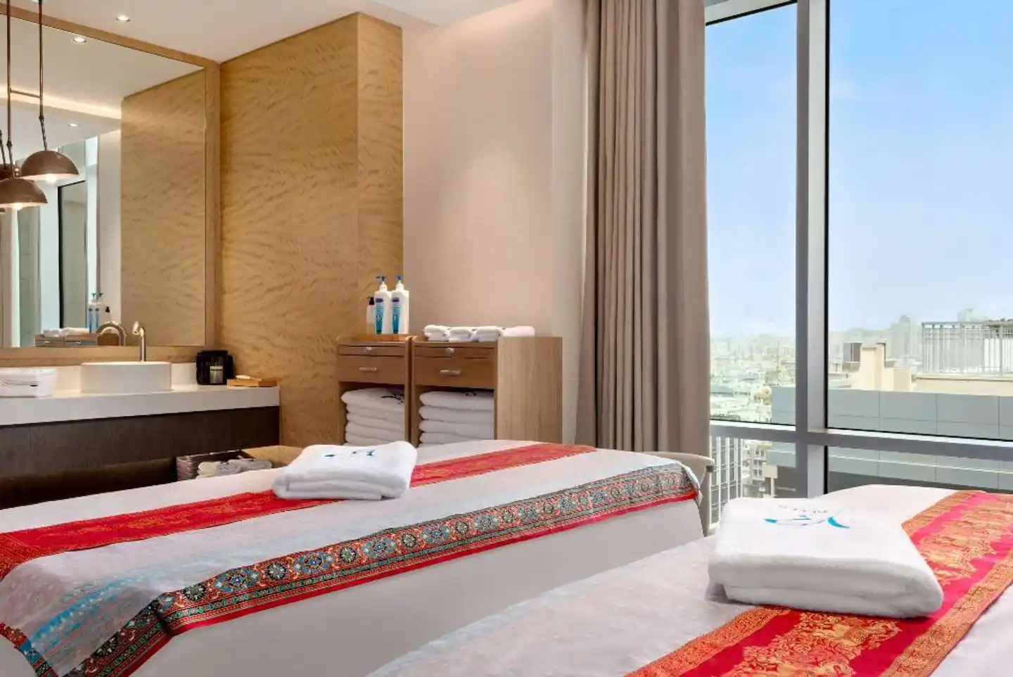 Novotel Dubai Gold District Wohnbeispiel