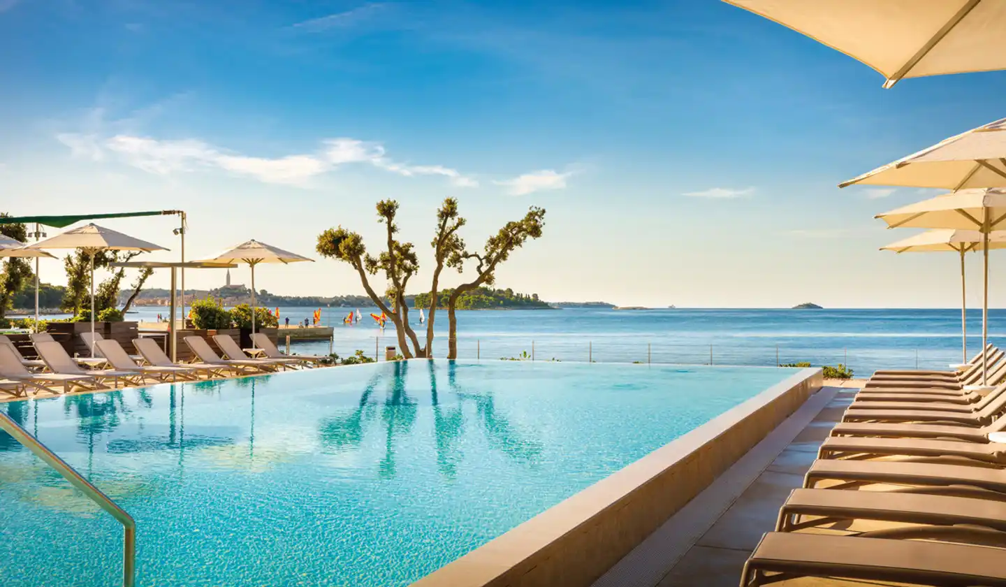 Resort Amarin Apartments Pool
