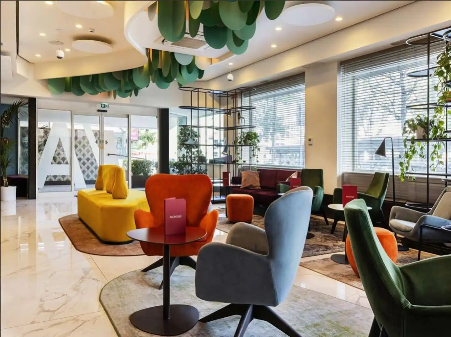Adesso Hotel Lobby