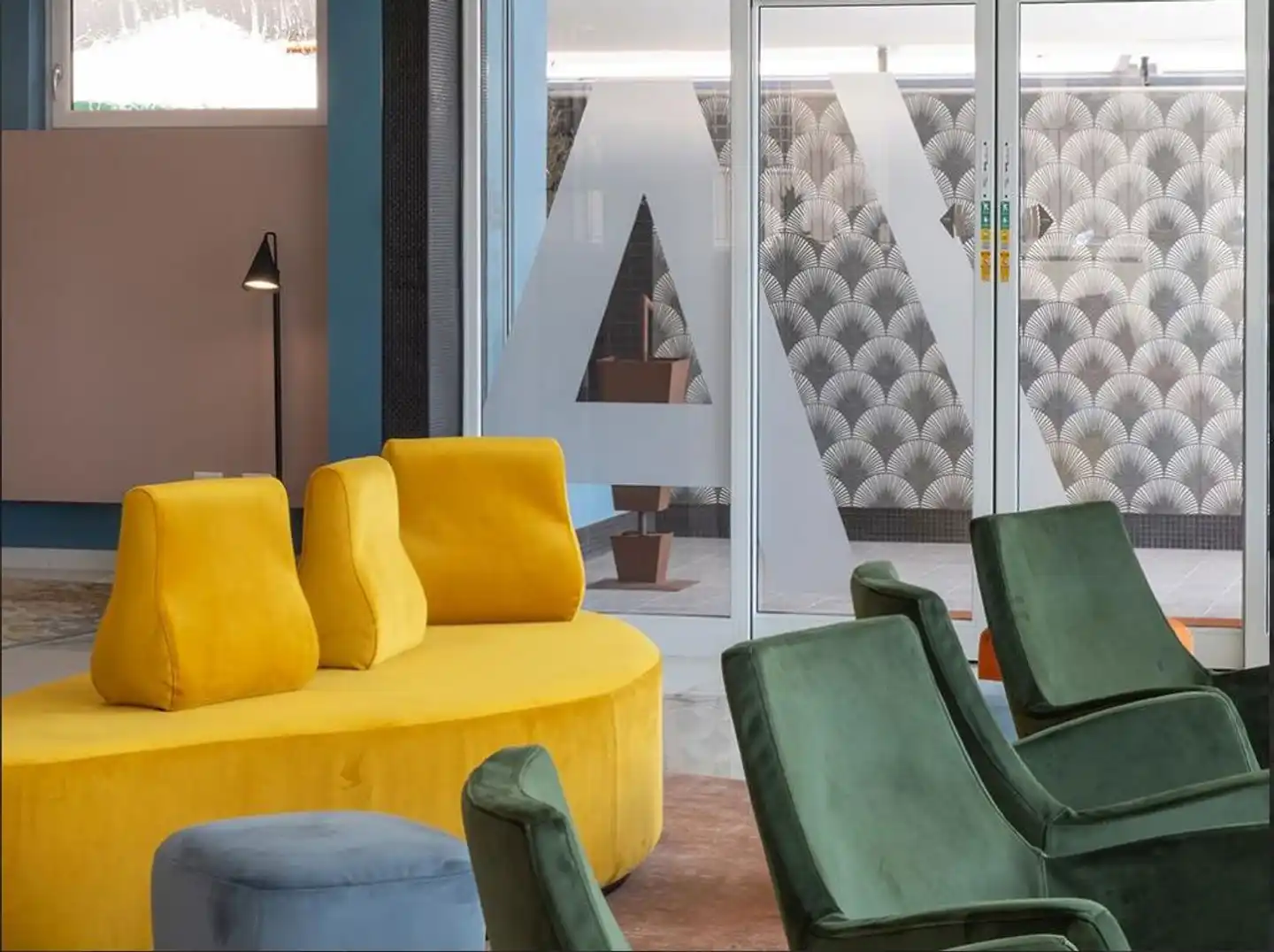 Adesso Hotel Lobby
