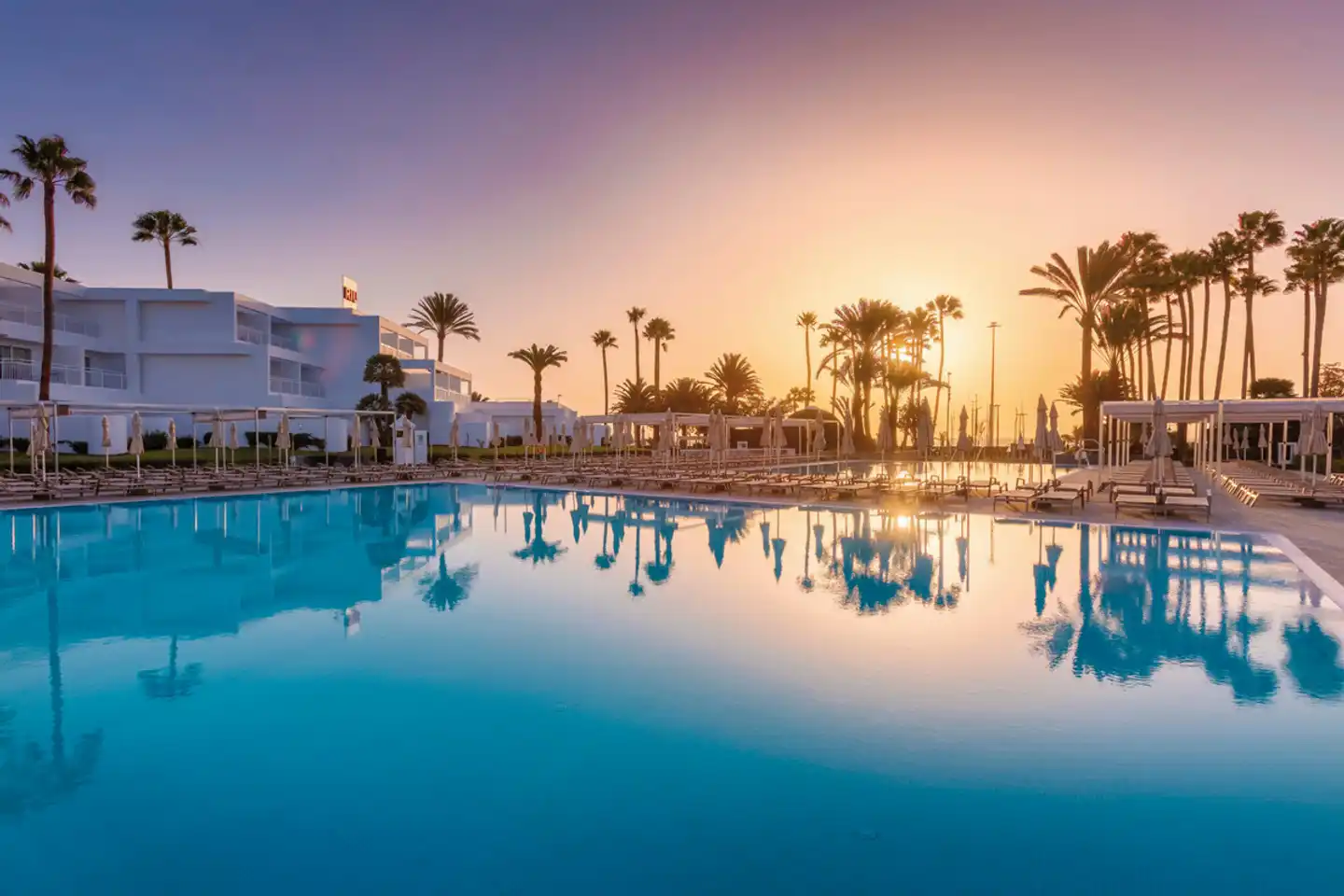 RIU Paraiso Lanzarote Pool