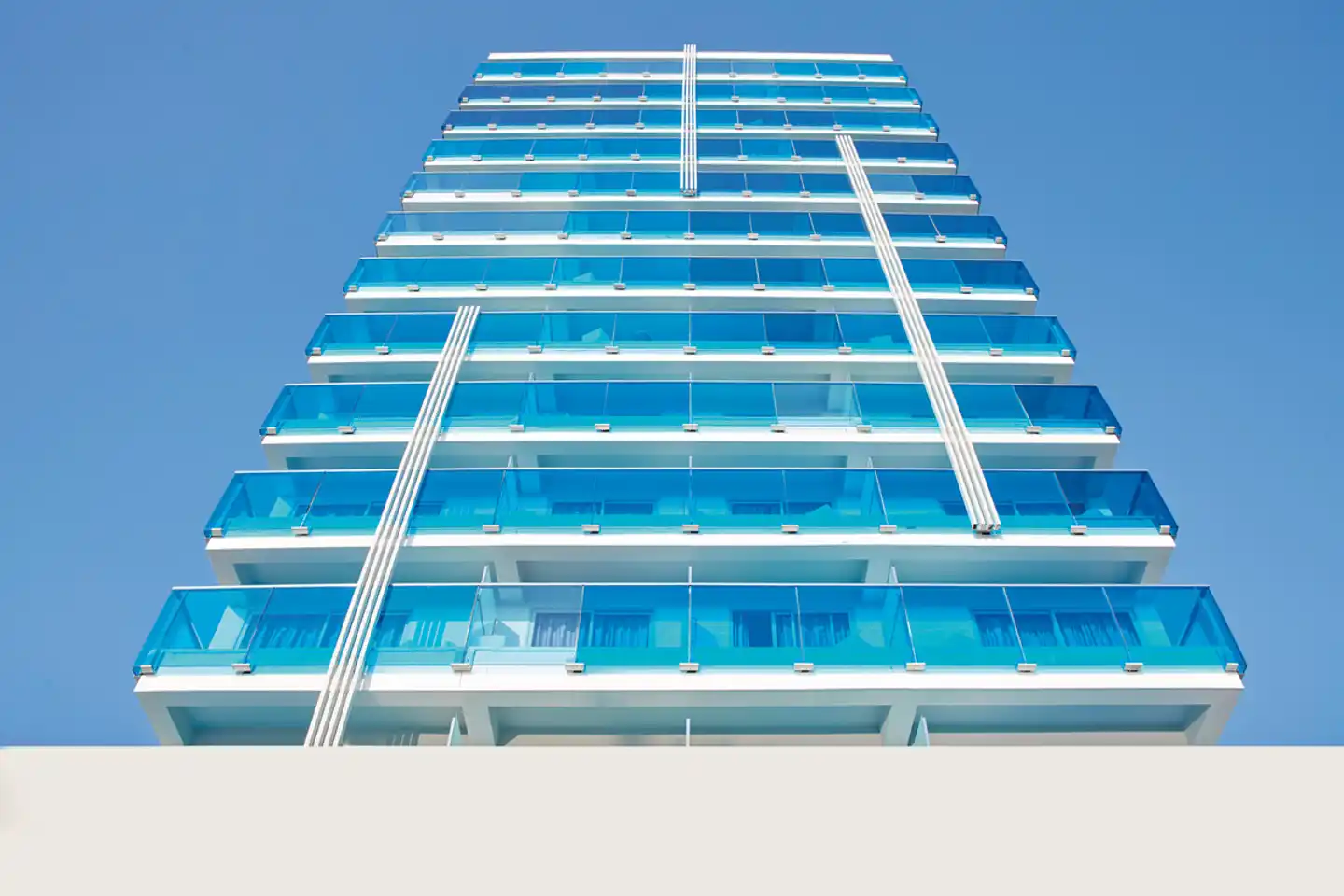 BG Tonga Tower Design Hotel & Suites Aussenansicht
