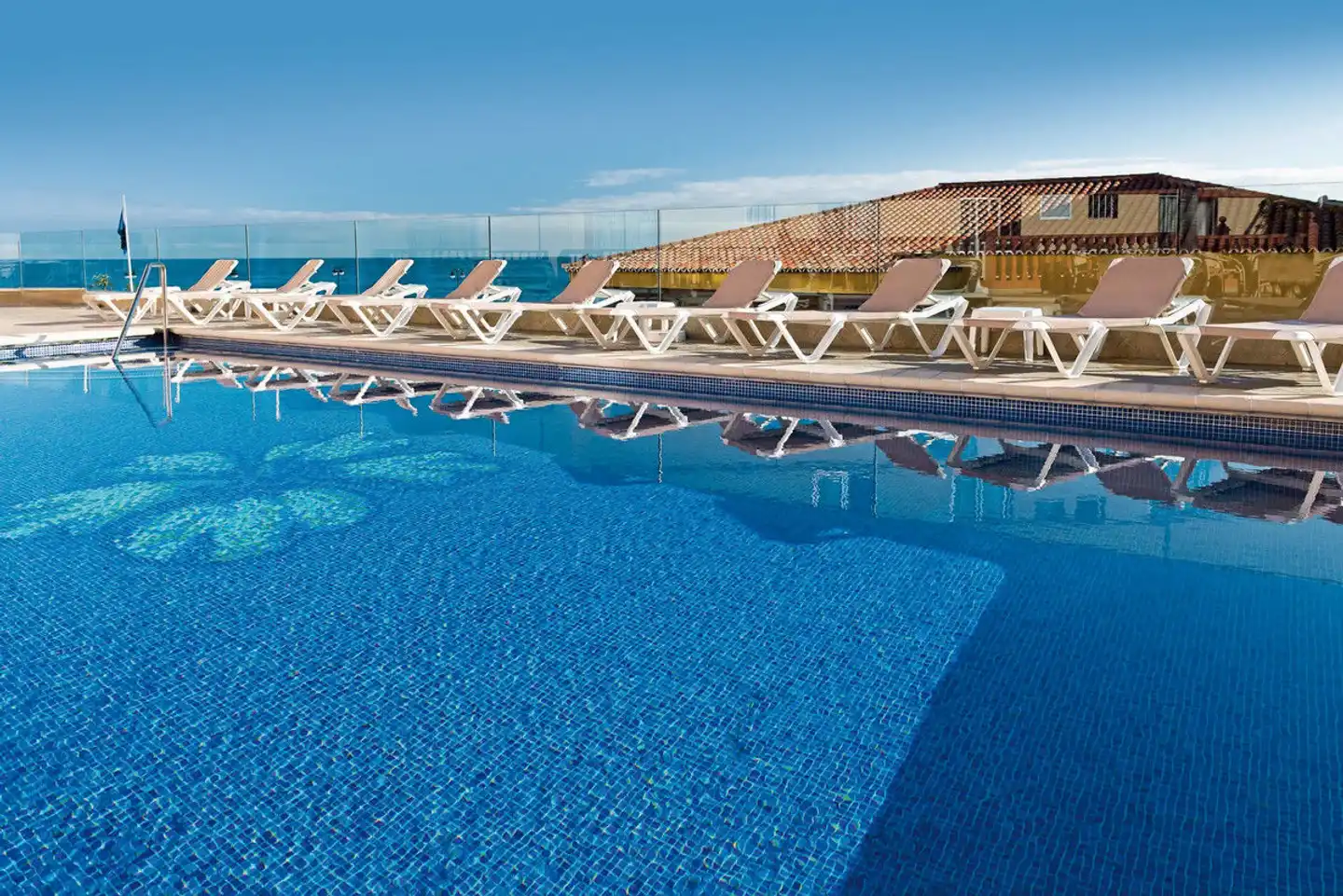 Monopol Pool