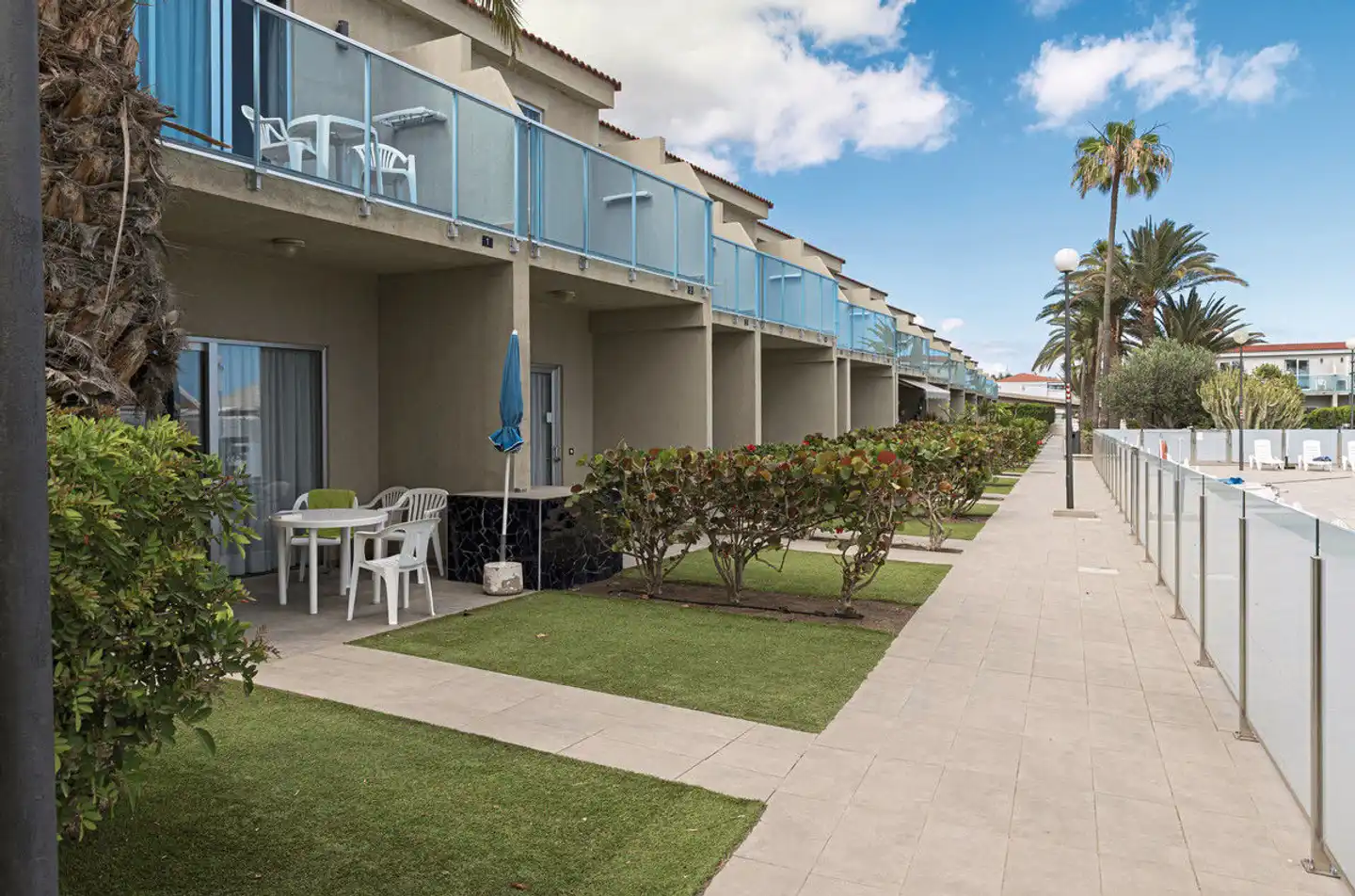 SMARTR Maspalomas Corinto Aussenansicht