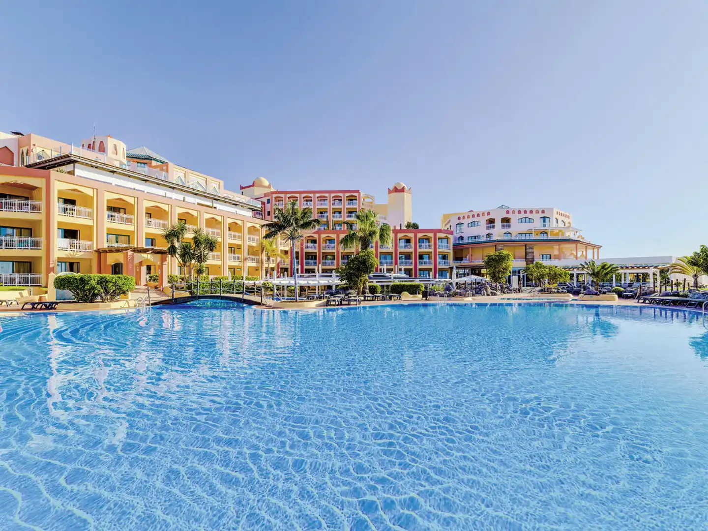 H10 Playa Esmeralda Aussenansicht