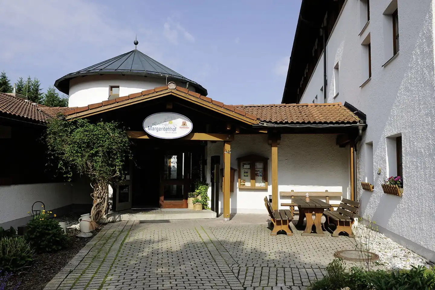 Landhotel Margeritenhof Aussenansicht