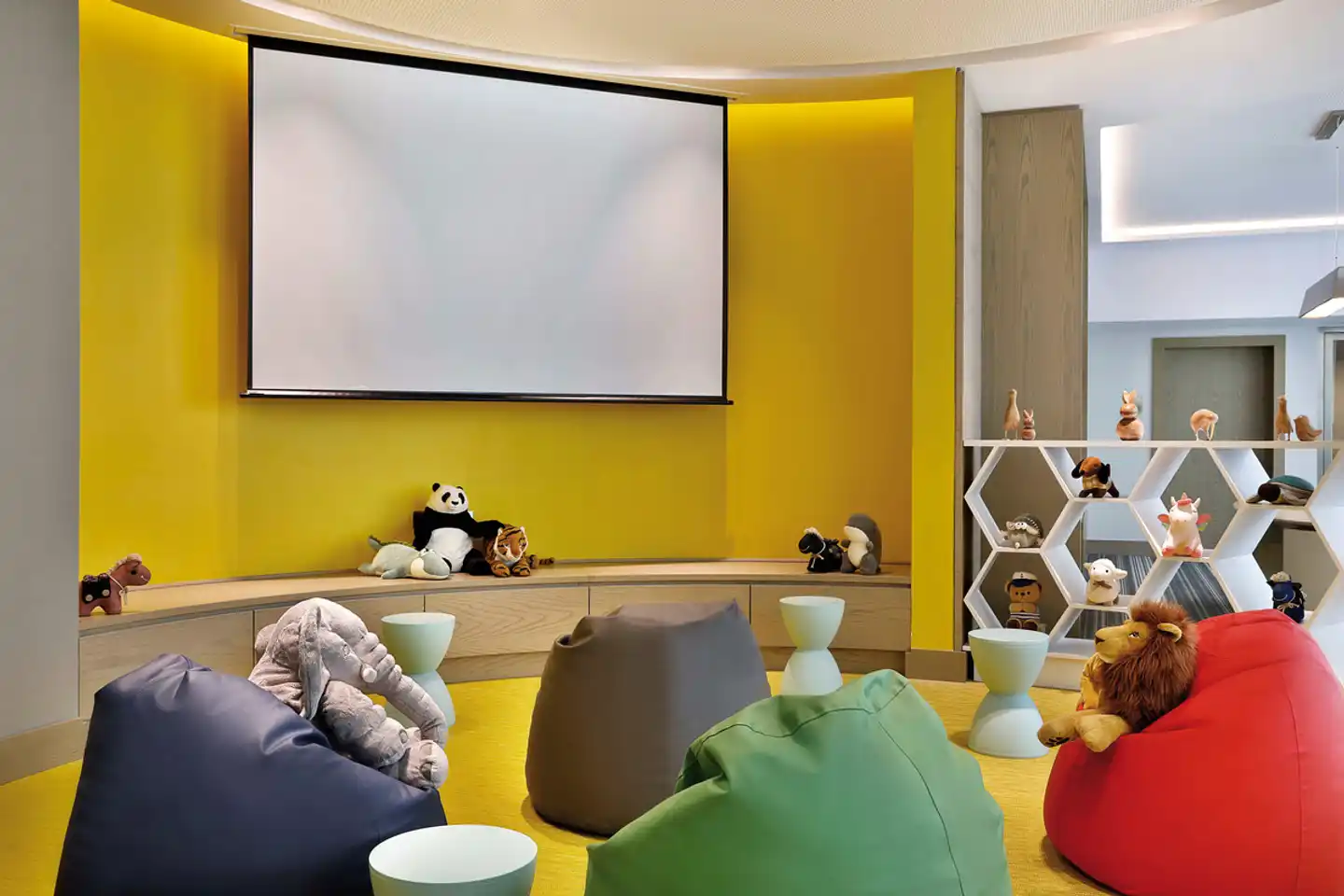 Hilton Abu Dhabi Yas Island Lobby