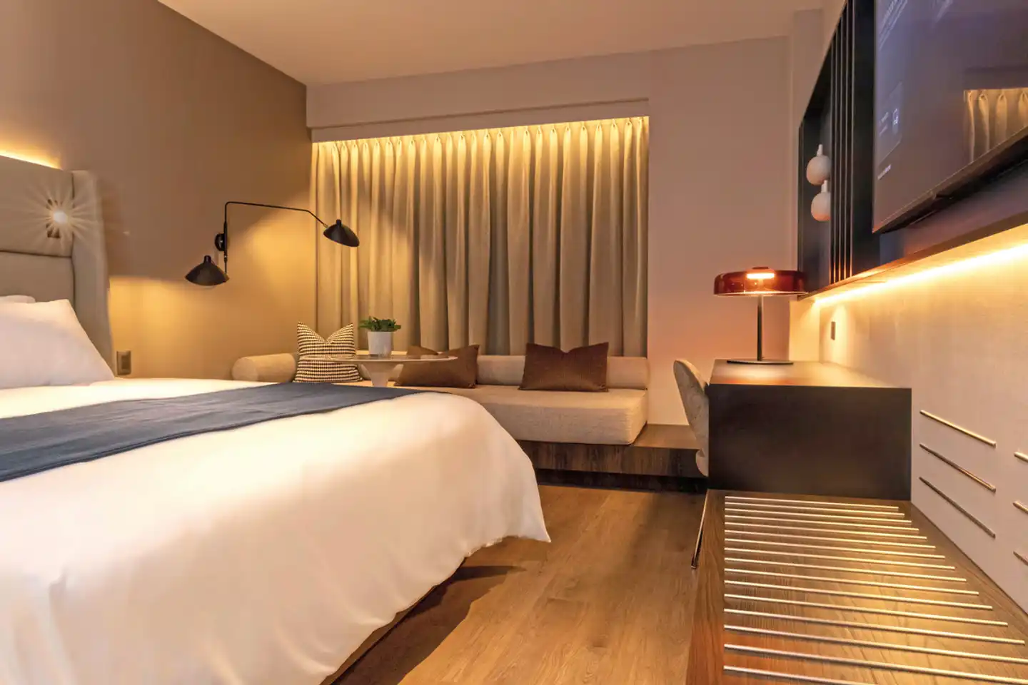 Wyndham Grand Costa Del Sol Lima Airport Wohnbeispiel