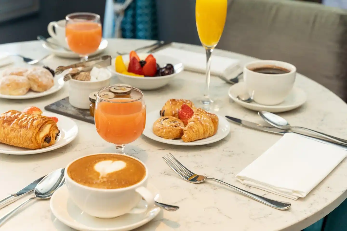 The College Green Hotel Dublin, Autograph Collection Restaurant