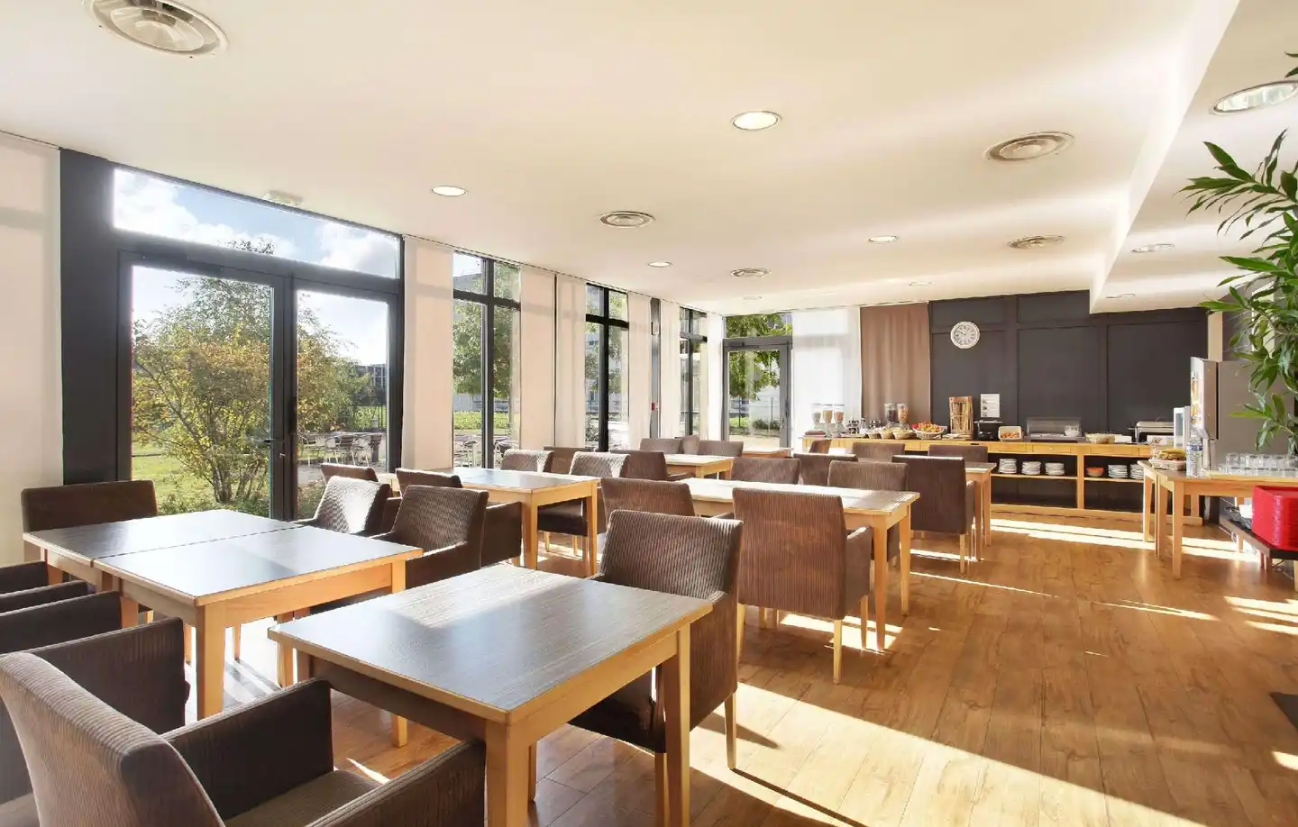 Appart hotel Odalys Lyon Bioparc Lyon Est Bar
