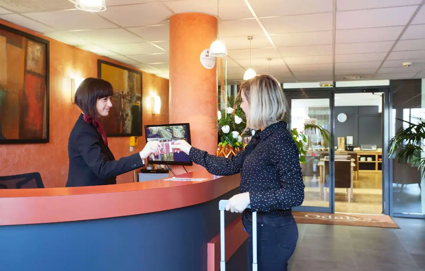 Appart hotel Odalys Lyon Bioparc Lyon Est Lobby