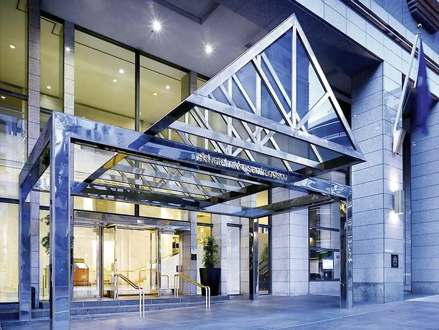 Hotel Nikko San Francisco Aussenansicht