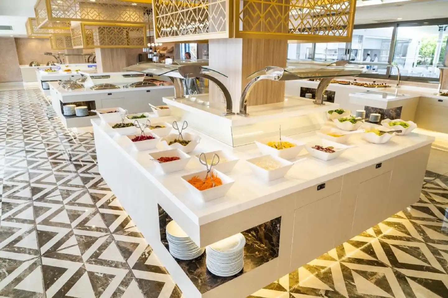 Emre Hotel & Emre Beach Hotel Restaurant