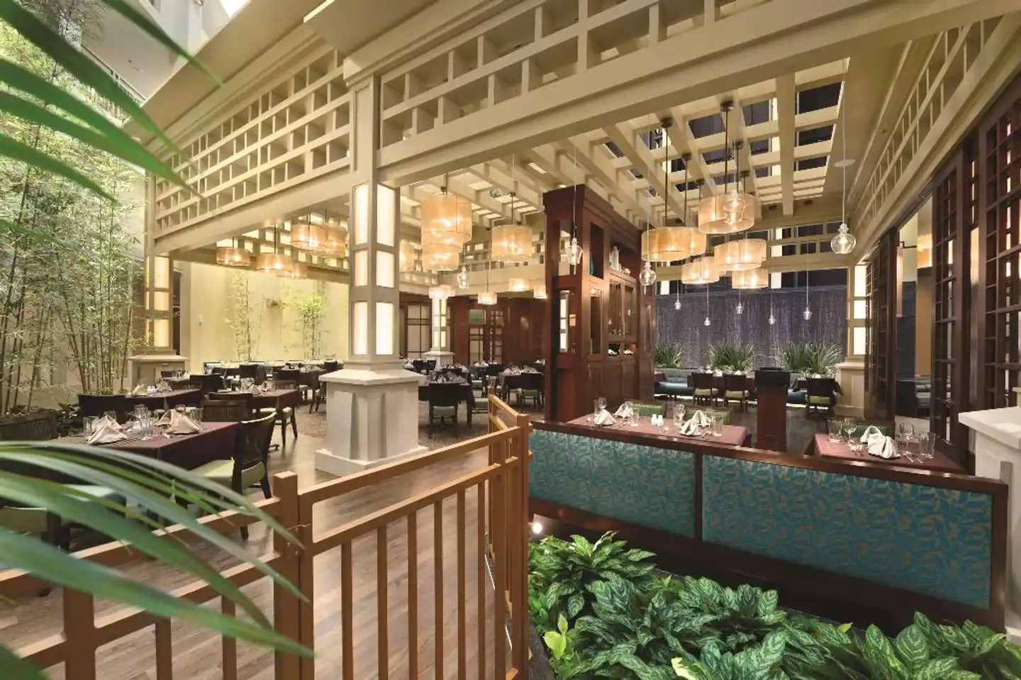 Embassy Suites by Hilton Orlando Lake Buena Vista South Bar