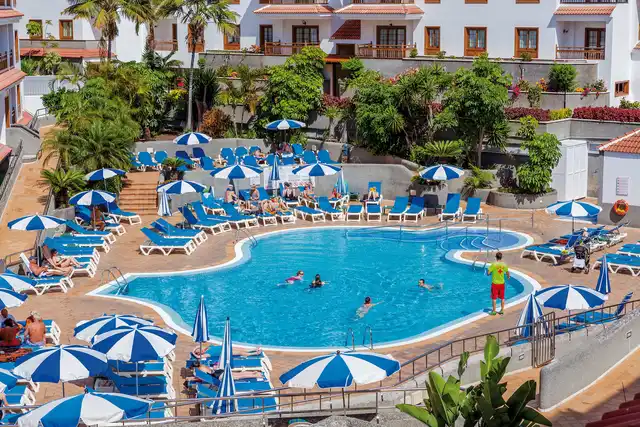 Apartamentos Casablanca Pool