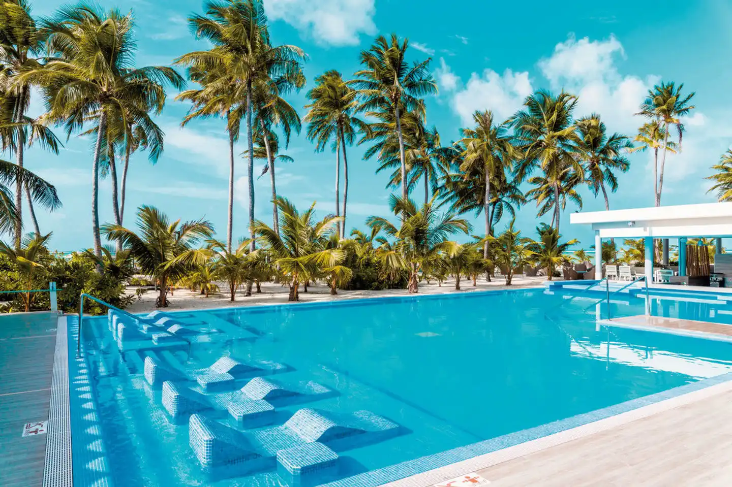 RIU Palace Maldivas Pool