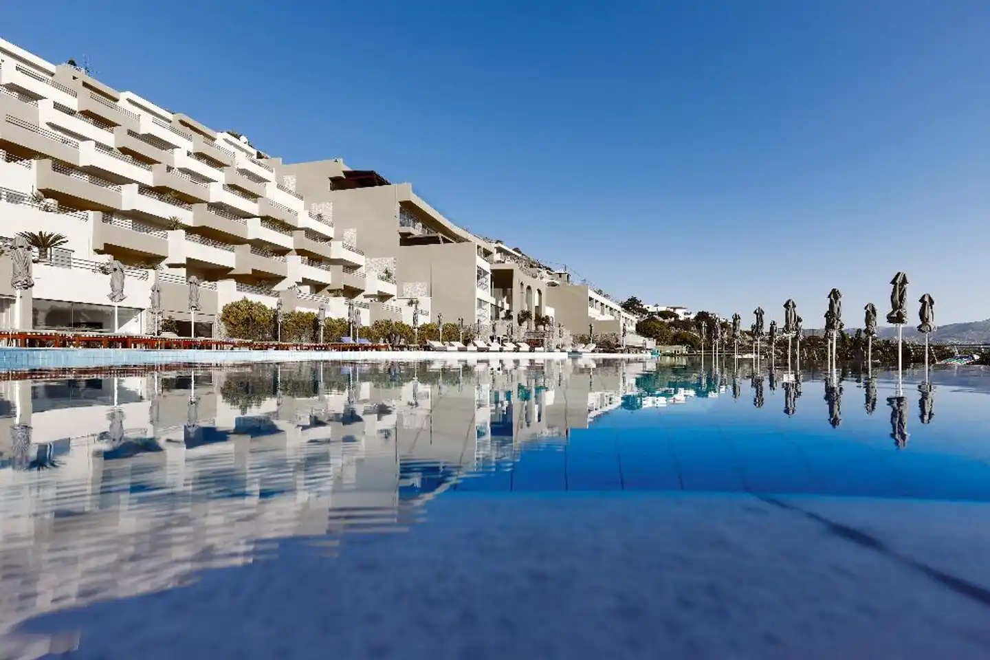 Blue Marine Resort & Spa Hotel Pool