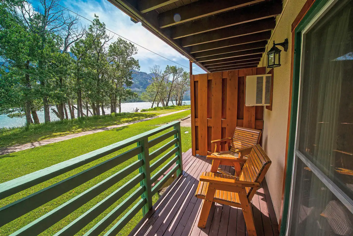 Bayshore Inn Resort & Spa Waterton Terrasse