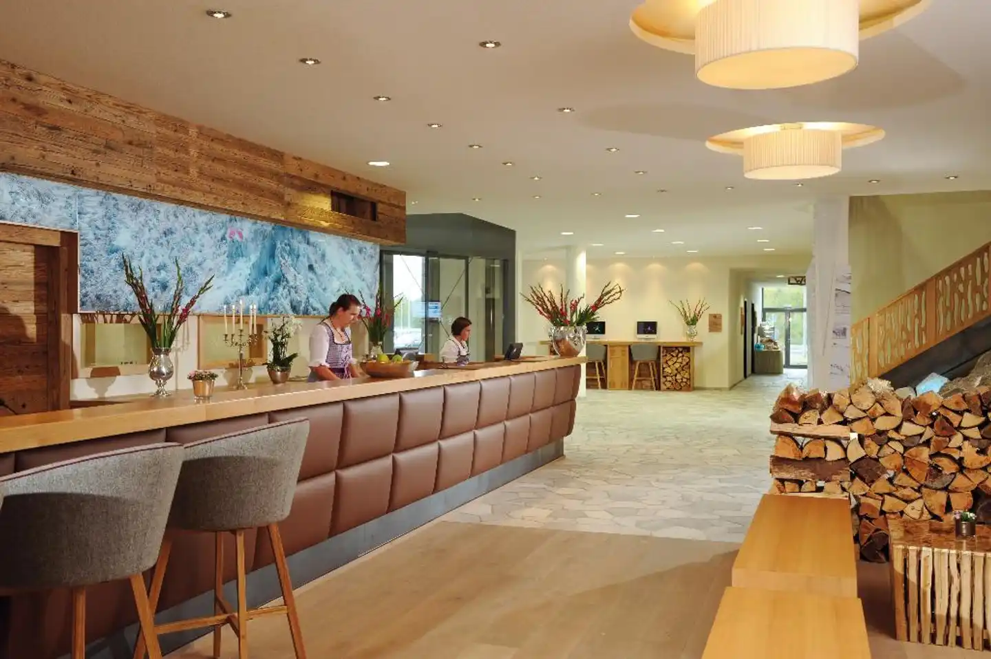 Fire & Ice Bar