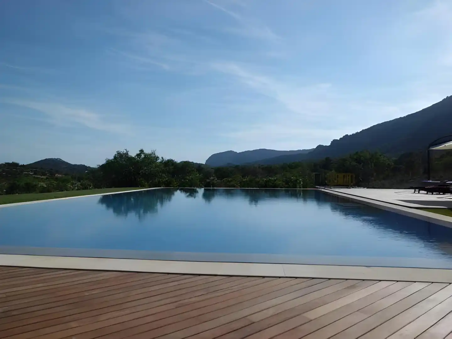 Castell Son Claret Pool