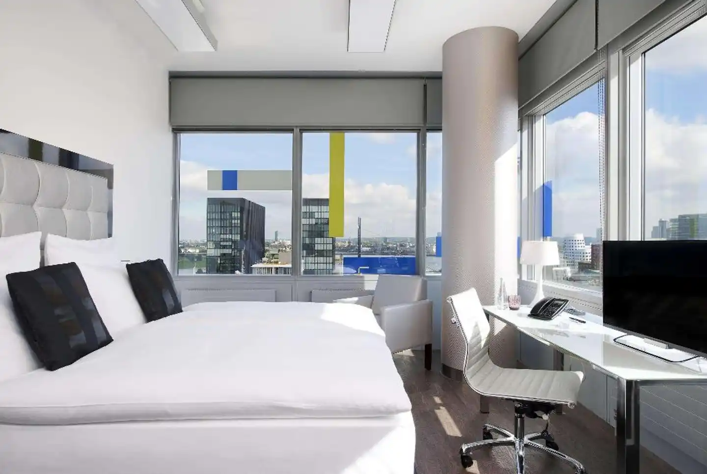 INNSIDE Düsseldorf Hafen Wohnbeispiel