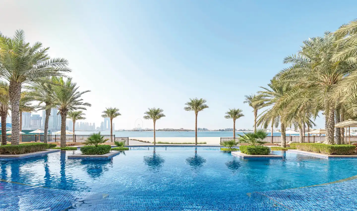 Fairmont The Palm Dubai Pool
