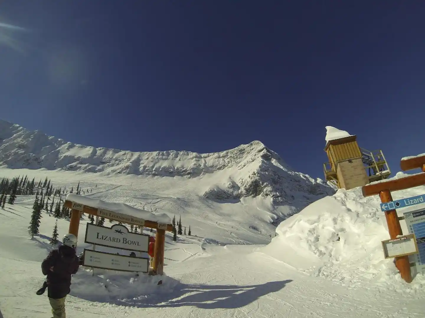 Fernie Slopeside Lodge Landschaft