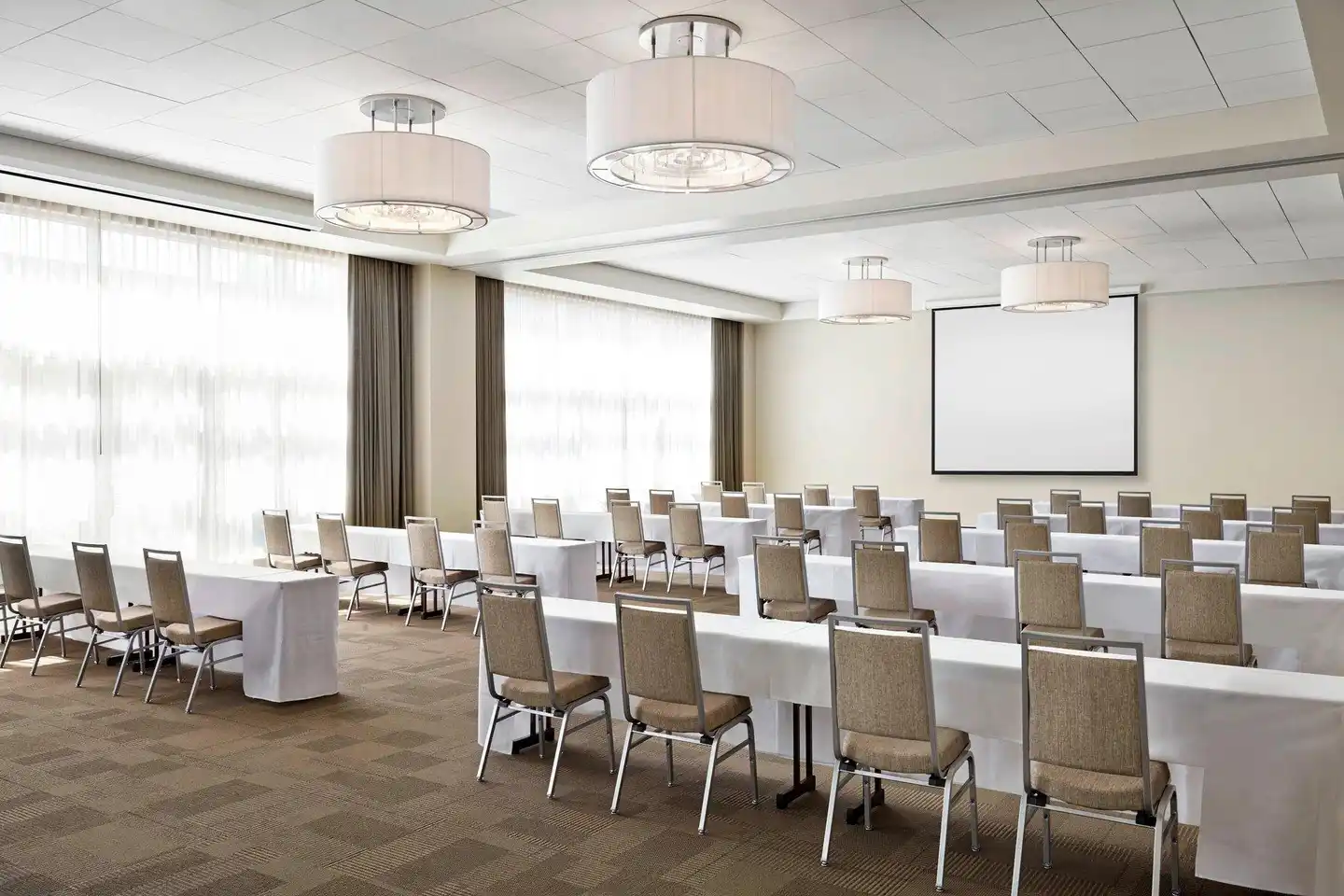 Four Points by Sheraton Kelowna Airport Konferenz
