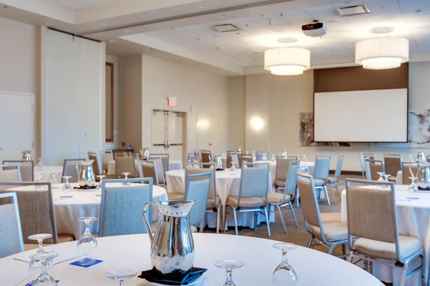 Four Points by Sheraton Kelowna Airport Konferenz