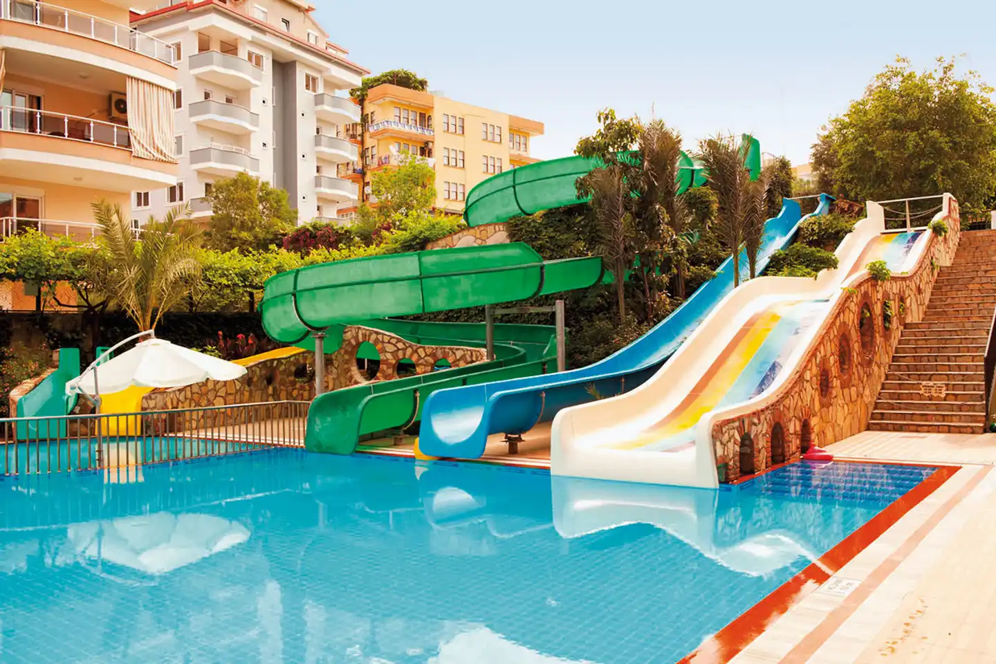 Sunpark Garden Pool
