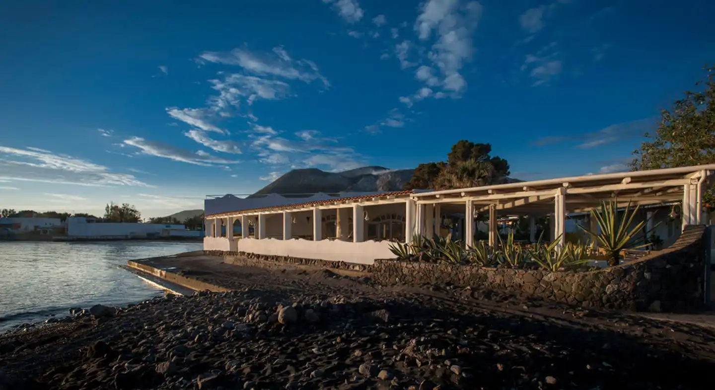 Mari Del Sud Resort Aussenansicht