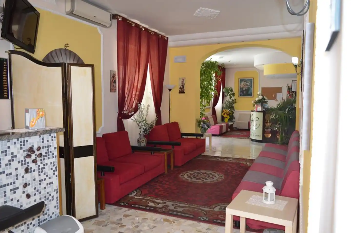 Cirene Lobby