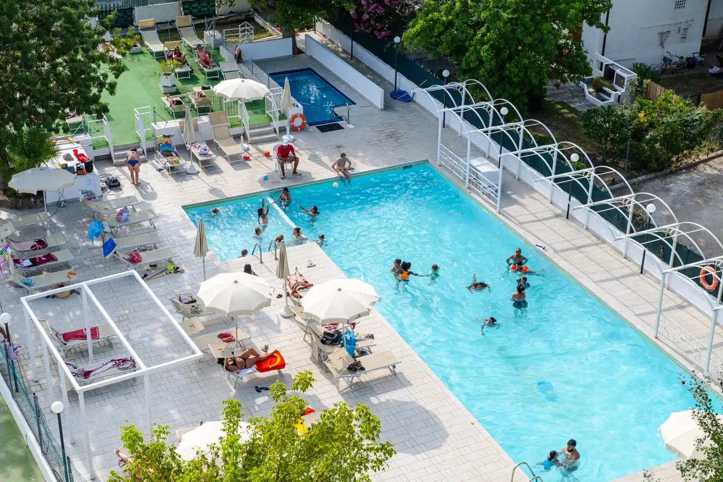 Family Hotel Marina Beach Pool