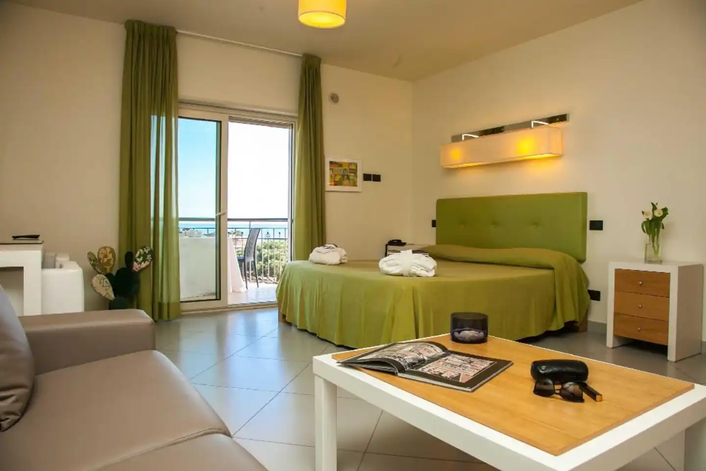 4 Spa Resort Hotel Wohnbeispiel