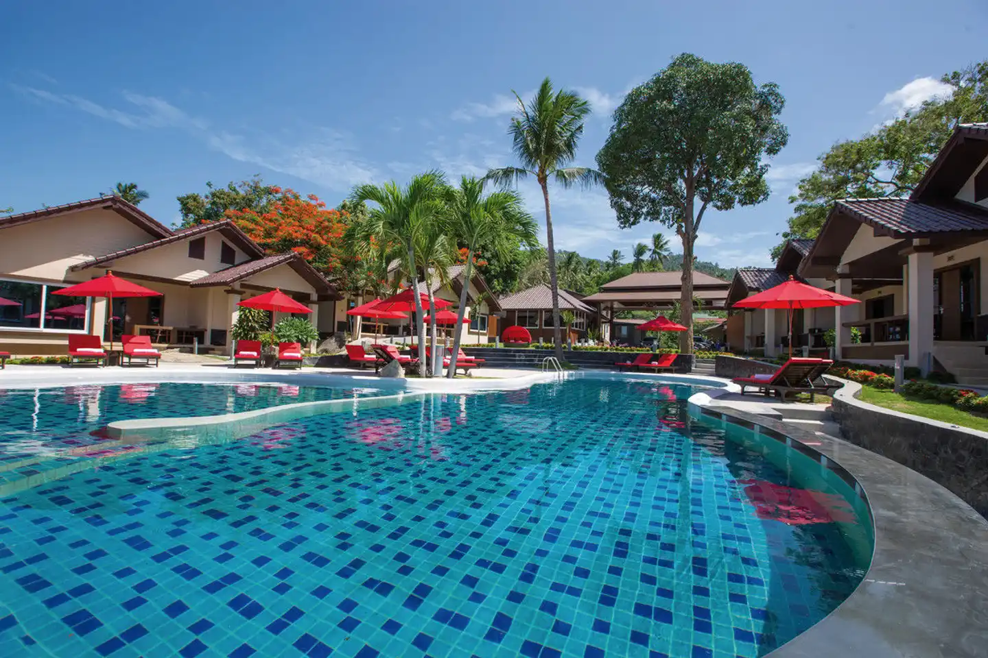 Royal Beach Boutique Resort & Spa Pool