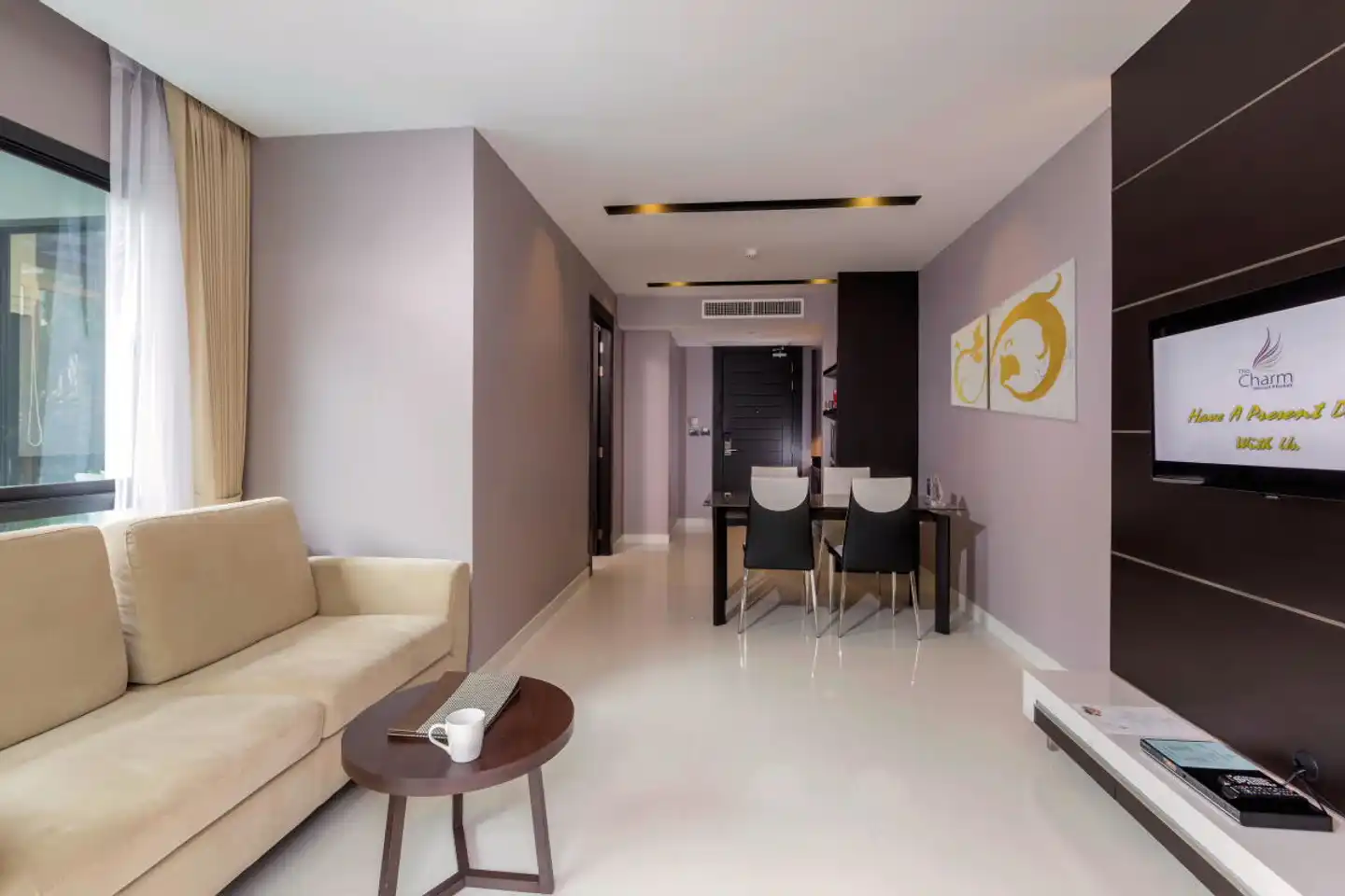 The Charm Resort Phuket Wohnbeispiel