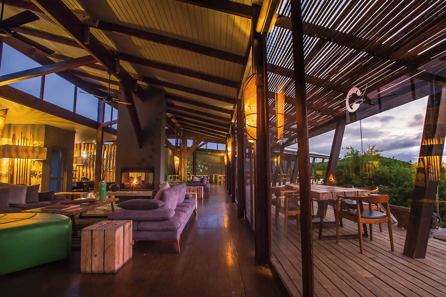 Rhino Ridge Safari Lodge Lobby