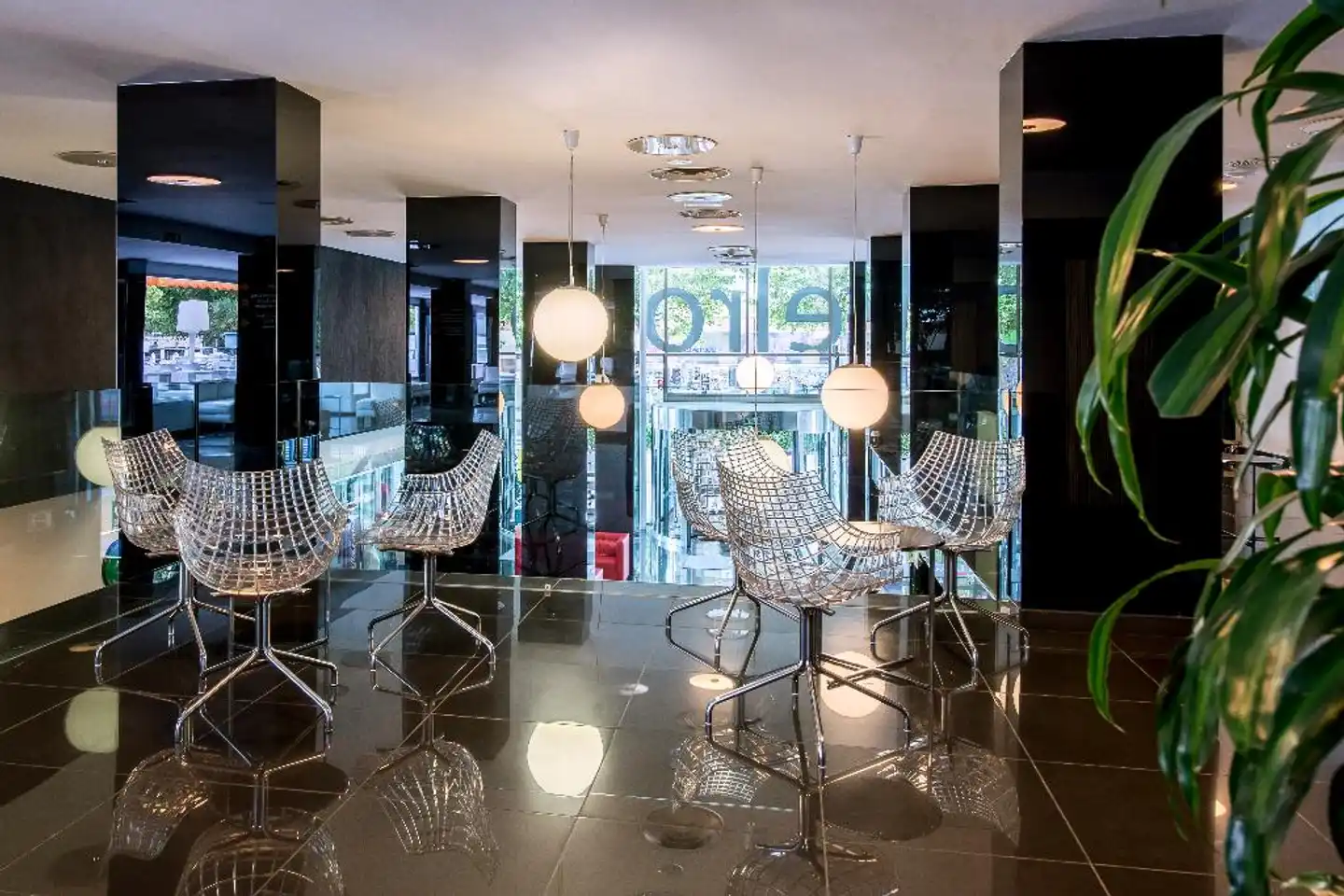 Complejo Belroy Bar