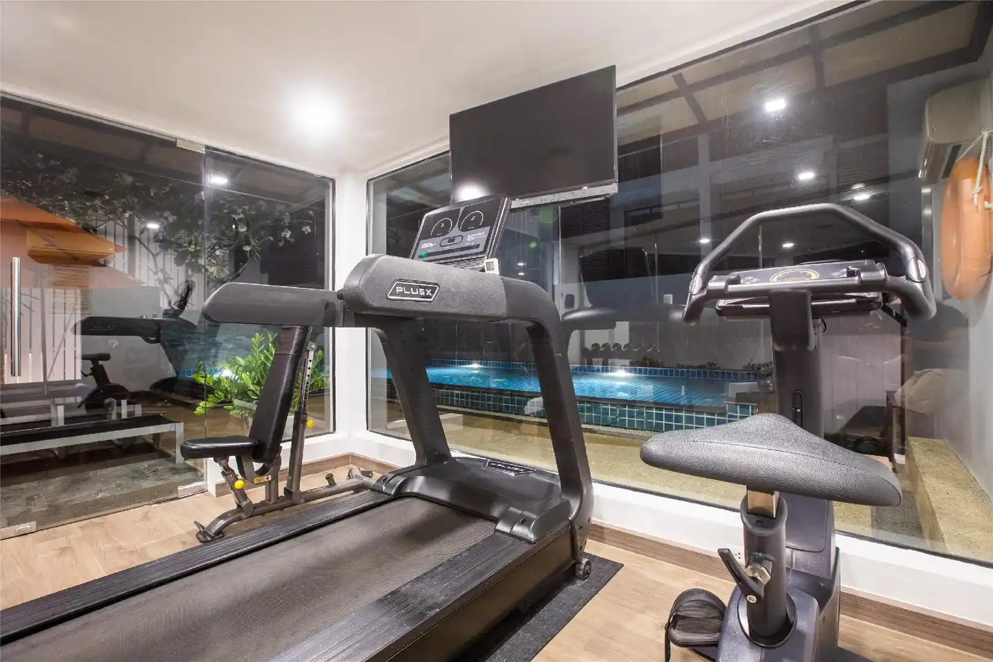 Citrus Patong Hotel by Compass Hospitality Sport und Entertainment