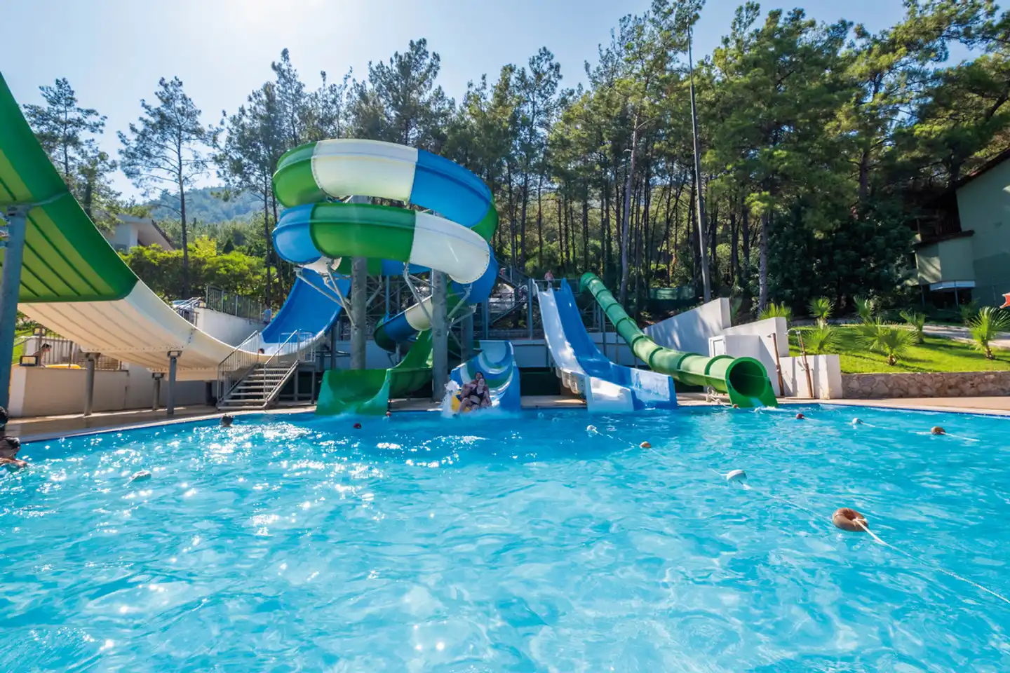 Orka Lotus Beach Pool