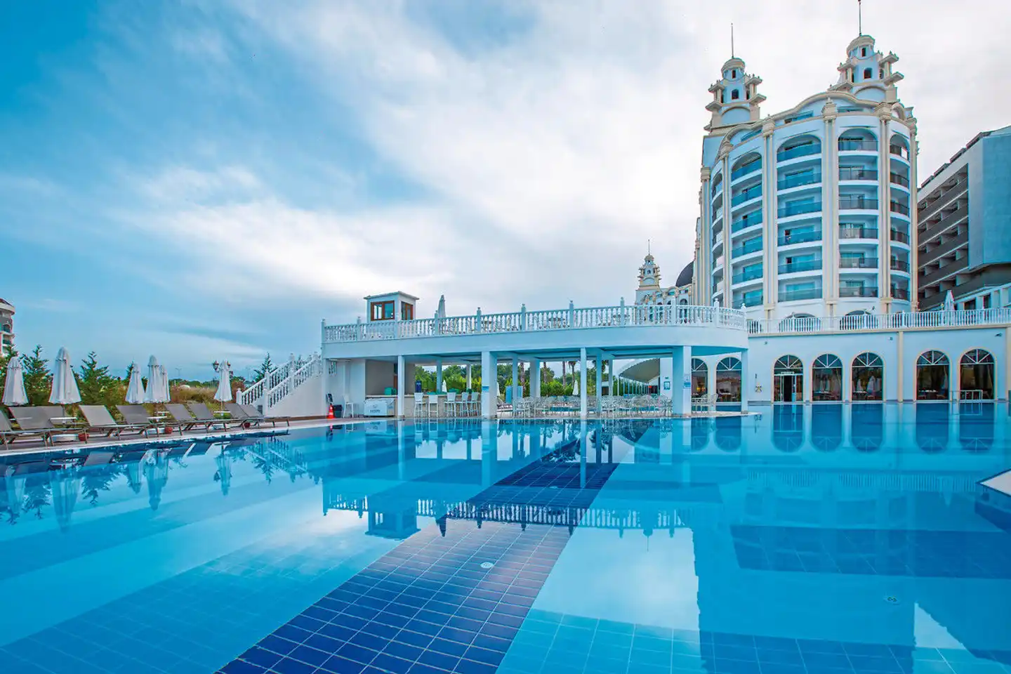 J'adore Deluxe Hotel & Spa Pool